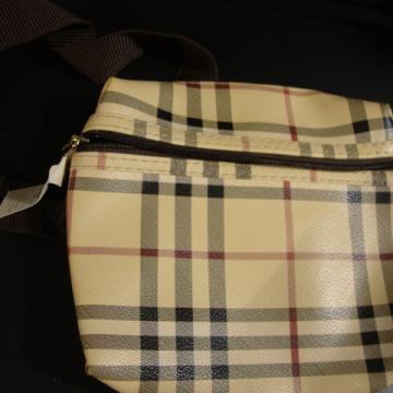 Torbica za oko pojasa