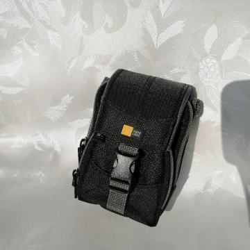 TORBICA SIMPA ZA OKO POJASA