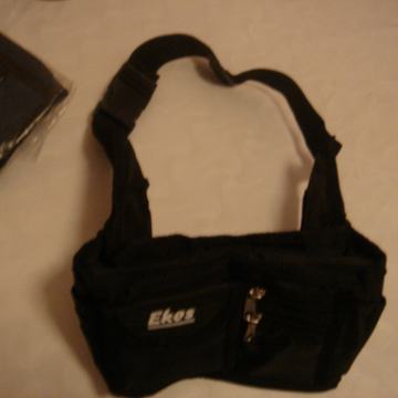 PRILIKA Torbica tzv-pederuša EKOS-novo,za bicikliste i ine!