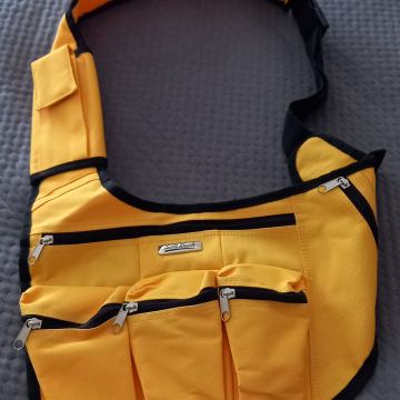 Višenamjenska sportsko/rekreativna torbica