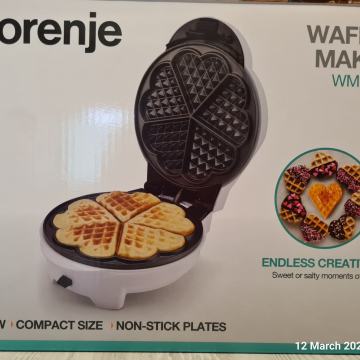 Gorenje pekač vafla 700W