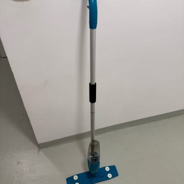Spray mop podni čistač