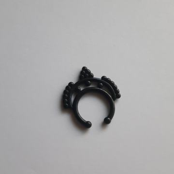 Black fake septum 5