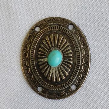 KOPČA ili neki stari ukras. Metal sa plavim okom. Mob