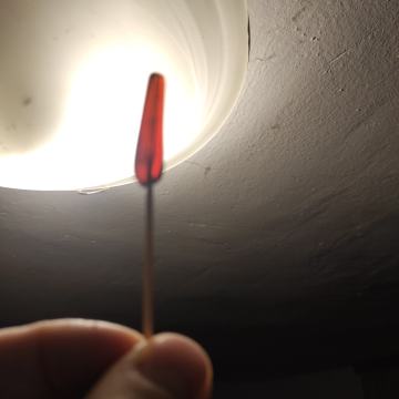 KARNEOL , ljubičasto-smeđi