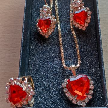 Lot nakita u zlatnoj boji