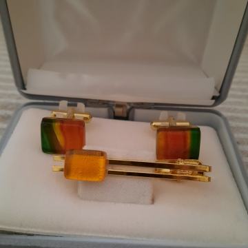 Manžete i kopča za kravatu