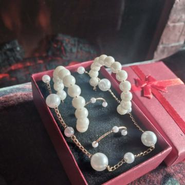 Nakit komplet ogrlica naušnice i 2 prstena s kutijom nov šaljem poštom