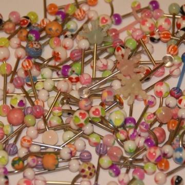 Nakit na veliko 6 kn/kom ,156 kom ,za pupak  i jezik, piercing ,