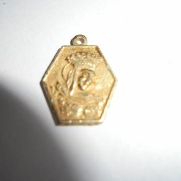 Privjesak Gospa Sinjska