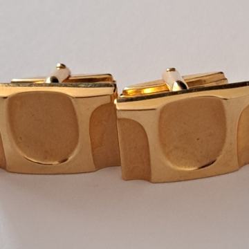 Prodajem retro manžete - gumbe za košulje