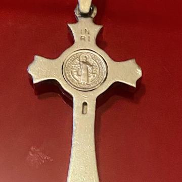Srebrni križ sveti Benedikt 17grama