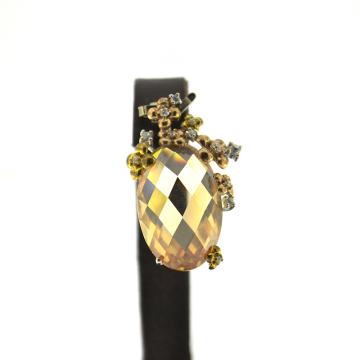 SREBRNI PRIVJESAK SA SMEĐIM KAMENOM 13,68g .925, R1, RATE, POVOLJNO!