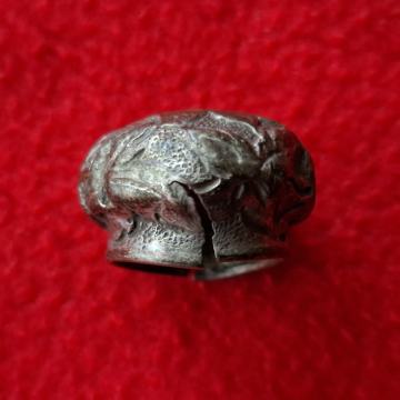 UKRASNA - kapica. Stebrne boje. Mob