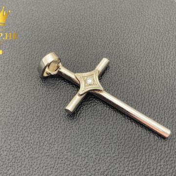 ZLATNI PRIVJESAK S DIJAMANTOM 2,02G (14K) / R1, RATE !!