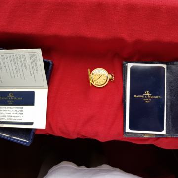 BAUME & MERCIER sat, 18 K ZLATO