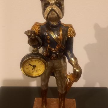 Figurica Pas sa satom ( 30 cm )