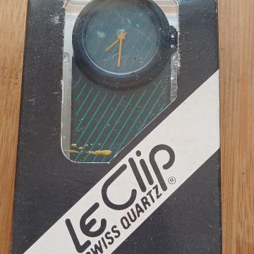 Le Clip swiss quartz sat