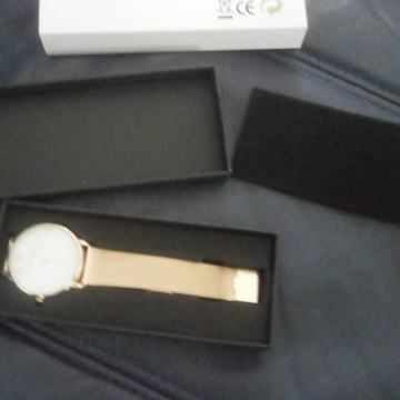 PRODAJEM muški ručni sat LEO BERNARD