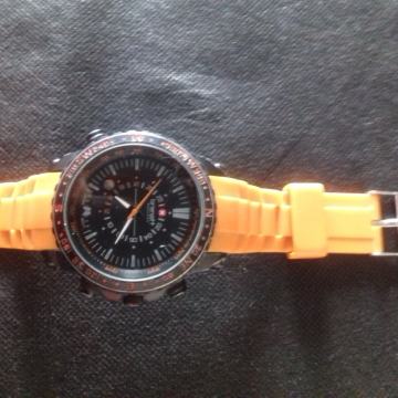 PRILIKA--sat rućni Japan Movt, za sve uzraste-novo-vidi slike!