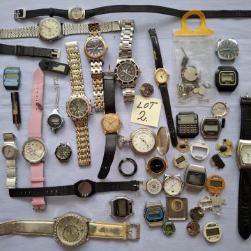 SATOVI. Razni. Lot-2. Ne ispravno - Ne ispitano. Navijači-Quartz. Mob