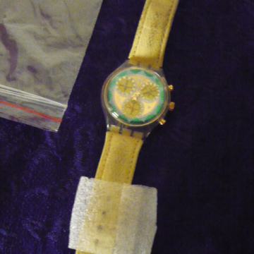 Swatch Lemon Breeze Chrono