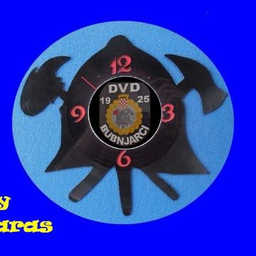 UNIKATNI ZIDNI SAT VATROGASTVO VATROGASNI AMBLEM VATROGASNA KACIGA DVD