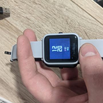 Amazfit Bip i na poklon Amazfit Bip lite