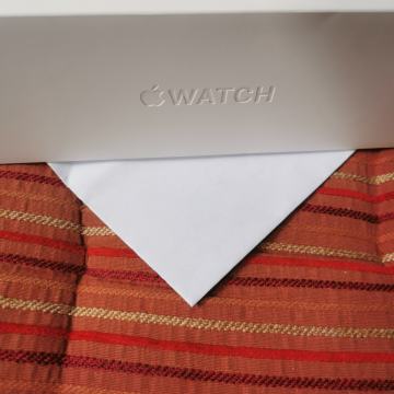 APPLE WATCH 10 46 MM JET BLACK NOV ZAPAKIRAN GARANCIJA I RACUN