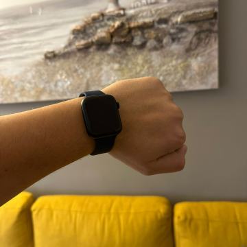 APPLE WATCH SE 44MM ⭐️BEZ TRAGOVA KORIŠTENJA⭐️