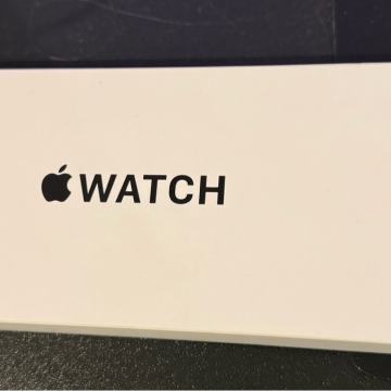 Apple watch SE Gen 2, 44 mm, midnight color