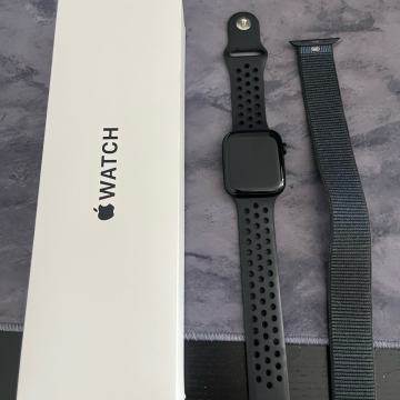 Apple Watch SE2 44mm