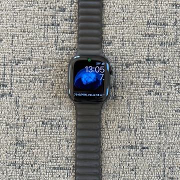Apple Watch Series 10 – 42mm – Cellular – Titanium Case – Sapphire Cry