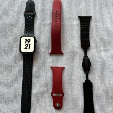 REMEN METALNI ZA APPLE WATCH SERIES 4