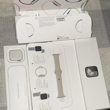 Apple watch series 9 41mm starlight ai star