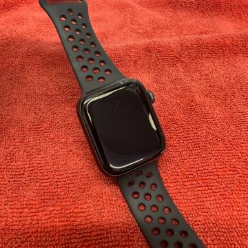 Apple Watch serija 6-44mm Nike - dijelovi