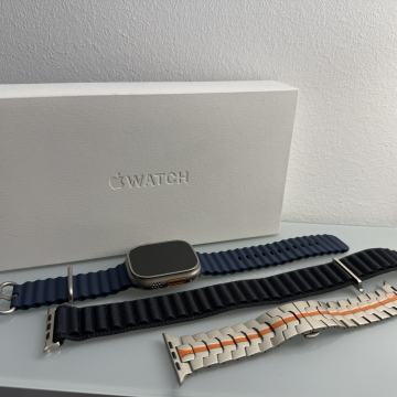 Apple Watch Ultra 2 -baterija 100%