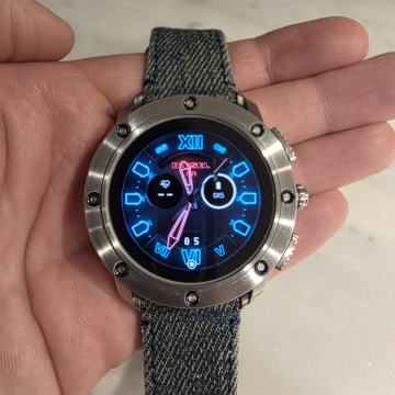 Diesel Touchscreen Smartwatch, pametni sat, DZT2015, očuvan