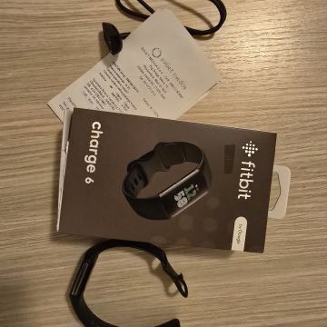 Fitbit Charge 6