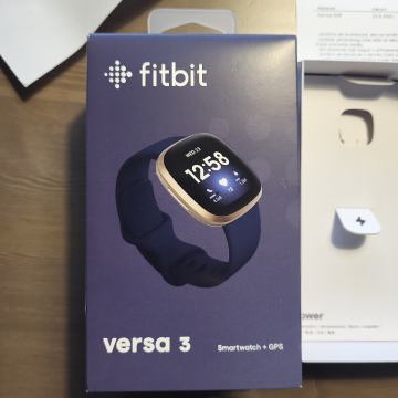 Fitbit Versa 3
