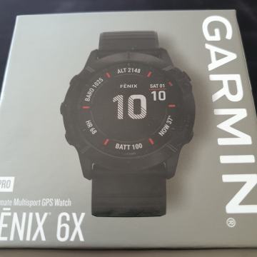 garmin fenix 6x pro crni odlično stanje moze zamjena