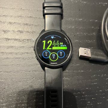 Garmin Forerunner 165
