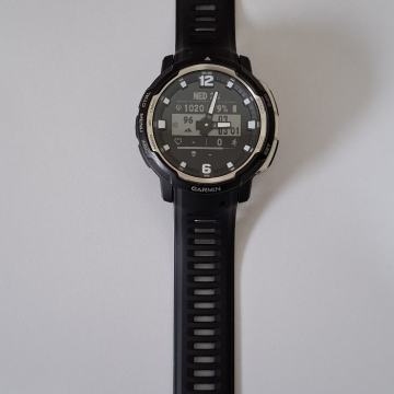 Garmin instinct crossover