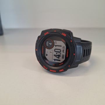 Garmin Instinct Esports, R1 račun!