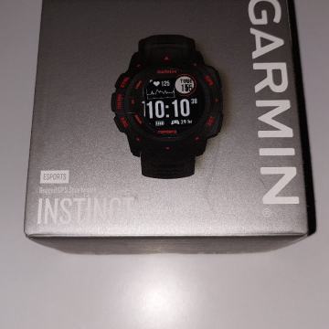 Garmin Instinct Esports !