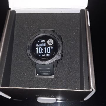 GARMIN Instinct Graphite !