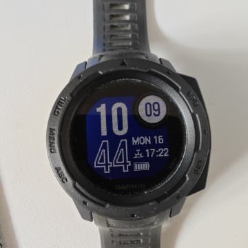 Garmin Instinct