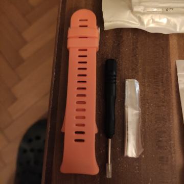 Za sat Garmin Swim 2 narukvica i zastita stakla