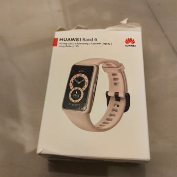 Huawei band 6 pametna narukvica sat