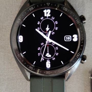 HUAWEI WATCH GT 45mm + orig. kožni remen